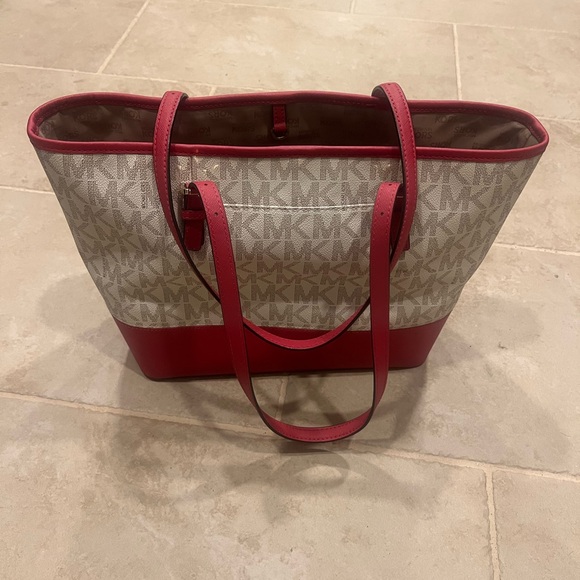 Pink Flower Vintage Michael Kors Purse - Picture 2 of 15